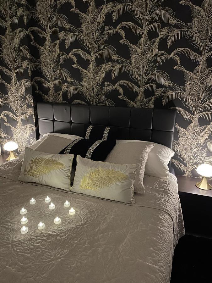 By Neptune - Appartement Rustique Jacuzzi บงดี ภายนอก รูปภาพ